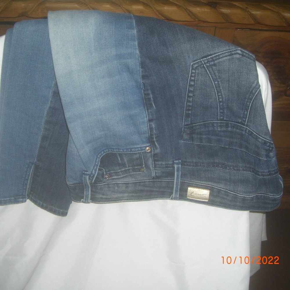 WOMENS BLUE JEANS BY SEVEN , SIZE 12 GOOD CONDITION